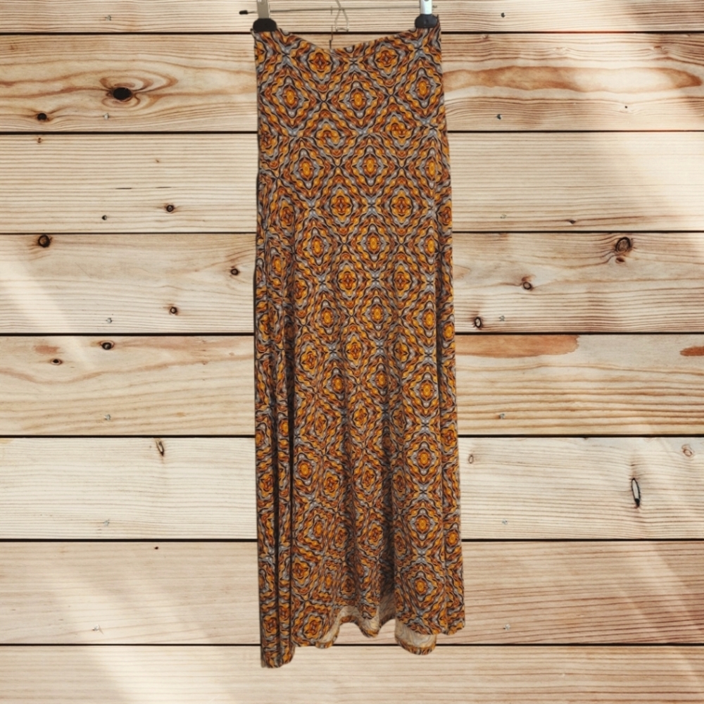 LulaRoe Long Maxi Skirt Size XXS Orange Geometric Pattern